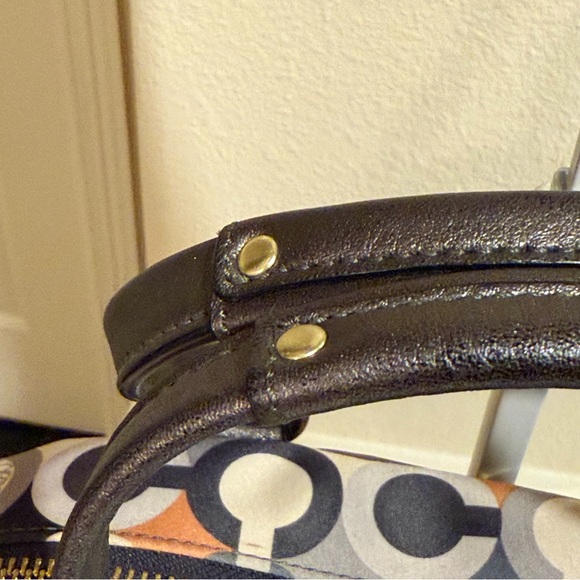 Coach Limited Edition Op Art Sabrina Satchel bag. - Picture 7 of 15